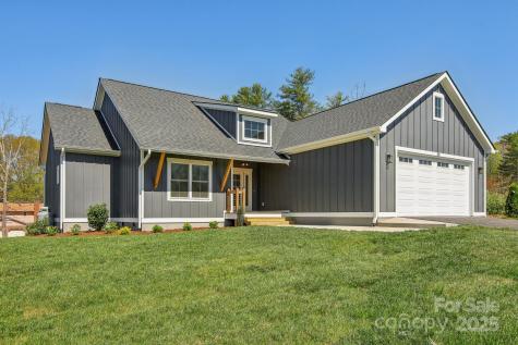 35 Haywood Park Drive Hendersonville NC 28791