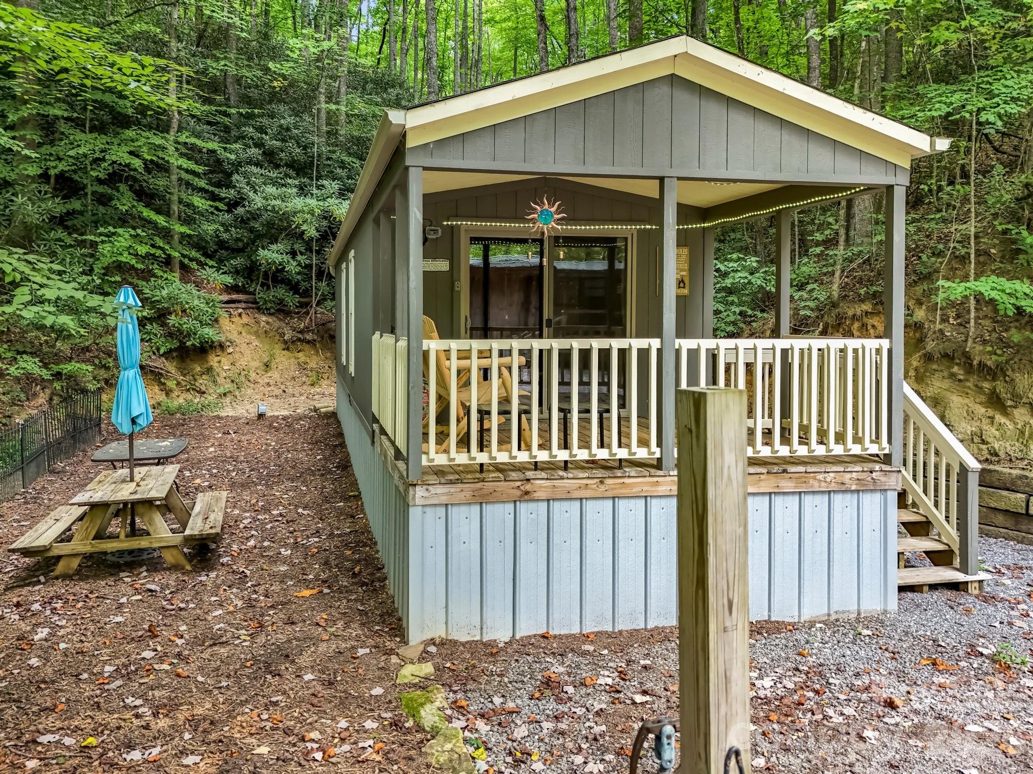 97 Whippoorwill Lane Fairview NC 28730