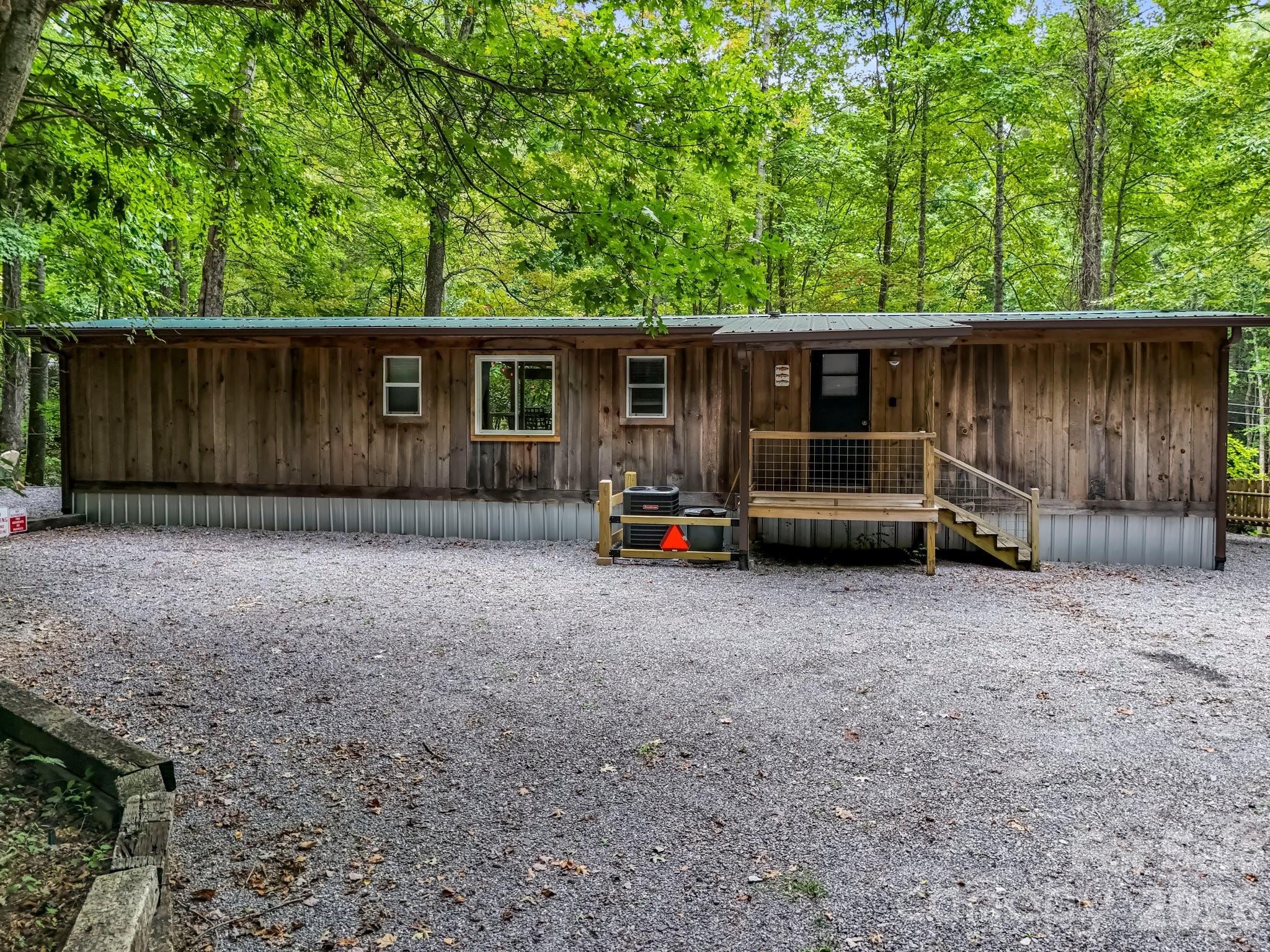 97 Whippoorwill Lane Fairview NC 28730