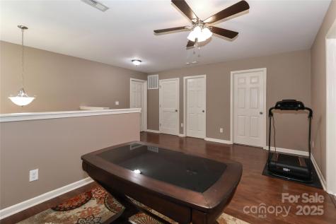 1135 Valley Street Statesville NC 28677