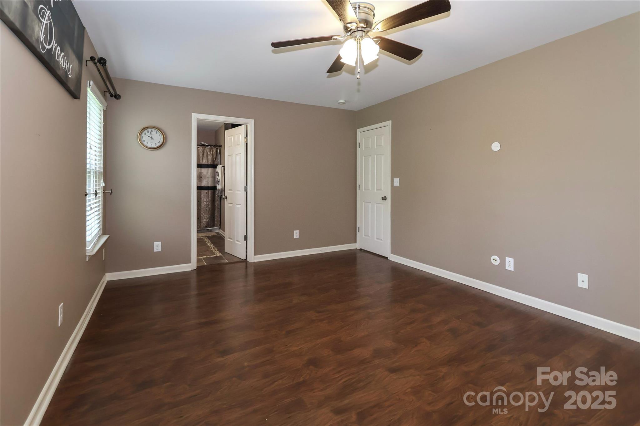 1135 Valley Street Statesville NC 28677