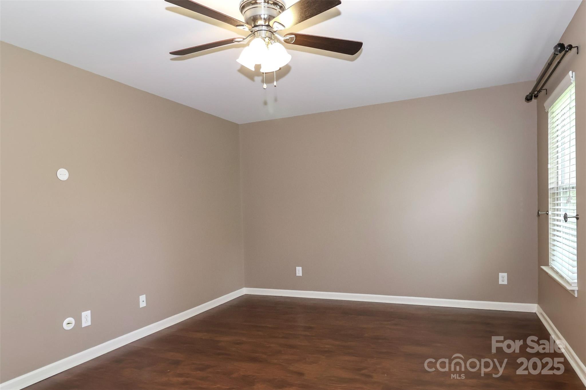 1135 Valley Street Statesville NC 28677