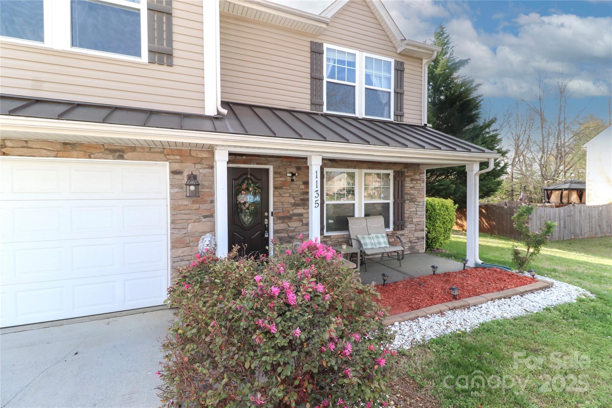 1135 Valley Street Statesville NC 28677