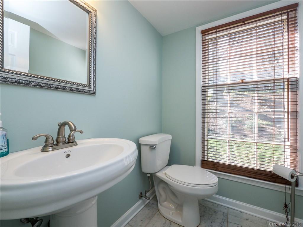 2512 Ainsdale Road Charlotte NC 28226