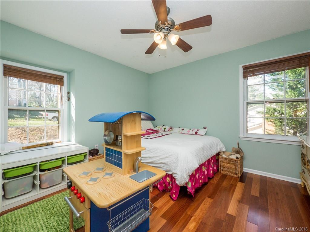 2512 Ainsdale Road Charlotte NC 28226
