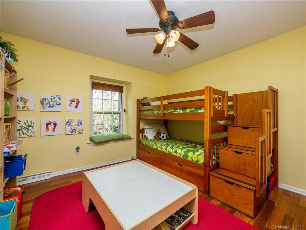 2512 Ainsdale Road Charlotte NC 28226