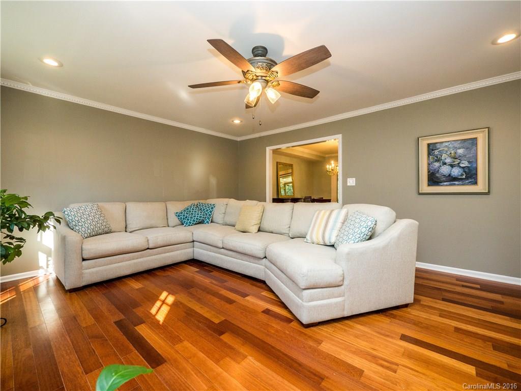 2512 Ainsdale Road Charlotte NC 28226
