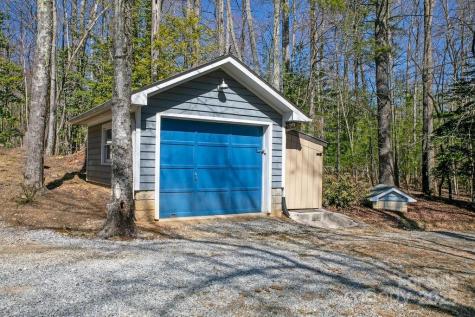1881 Becky Mountain Road Brevard NC 28712