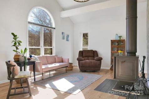 1881 Becky Mountain Road Brevard NC 28712