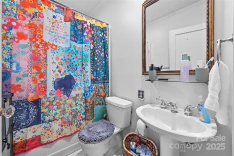 9 S Central Avenue Belmont NC 28012