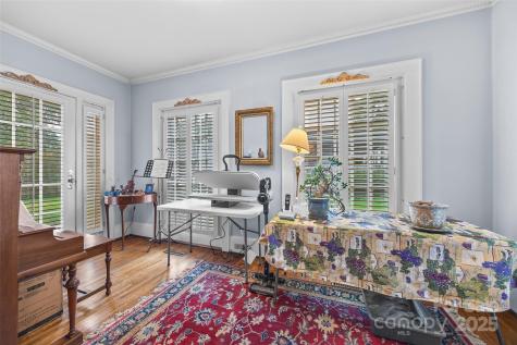 9 S Central Avenue Belmont NC 28012