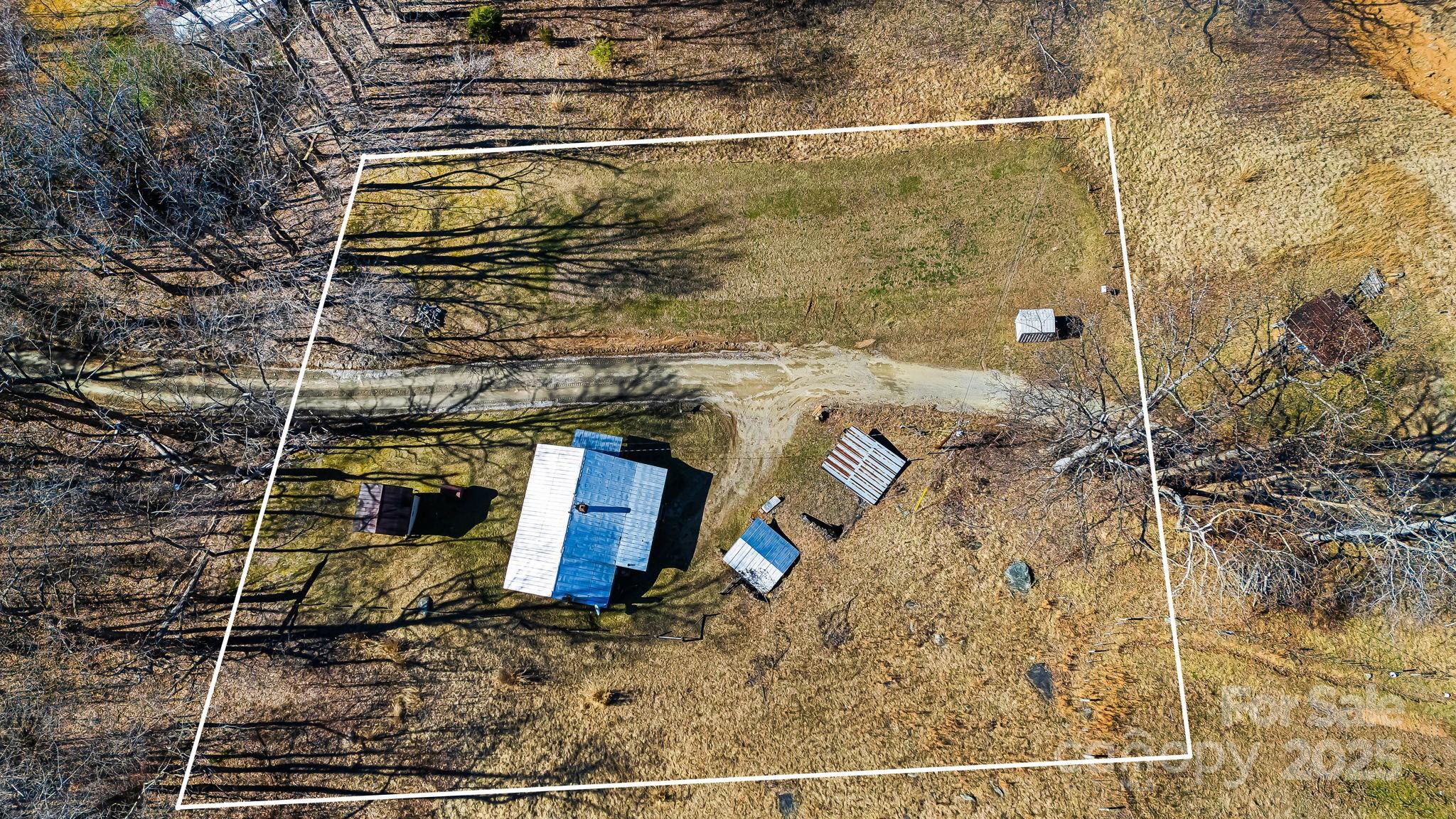 77 Mcdaris Cove Road Weaverville NC 28787