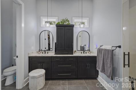 10 Otter Cove Court Nebo NC 28761