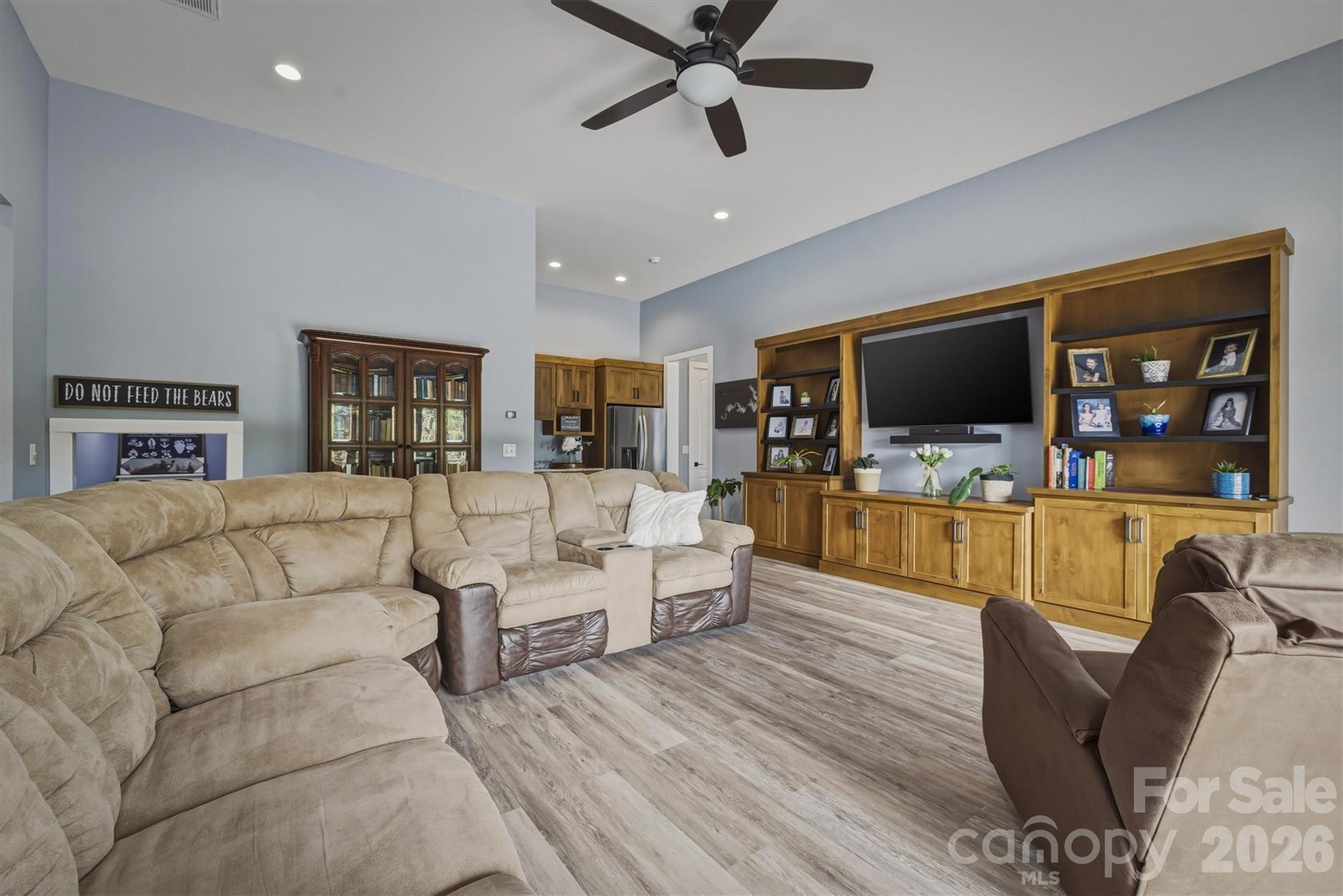 10 Otter Cove Court Nebo NC 28761