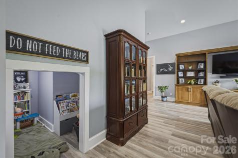 10 Otter Cove Court Nebo NC 28761