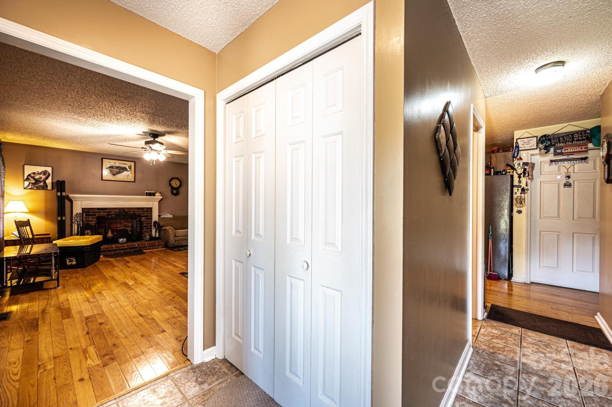 3229 15th Avenue NE Conover NC 28613