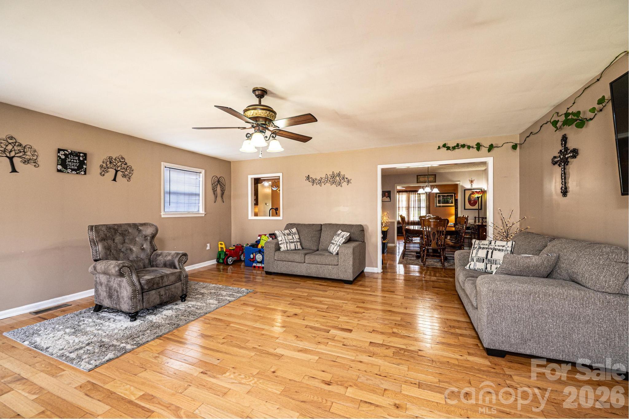 3229 15th Avenue NE Conover NC 28613