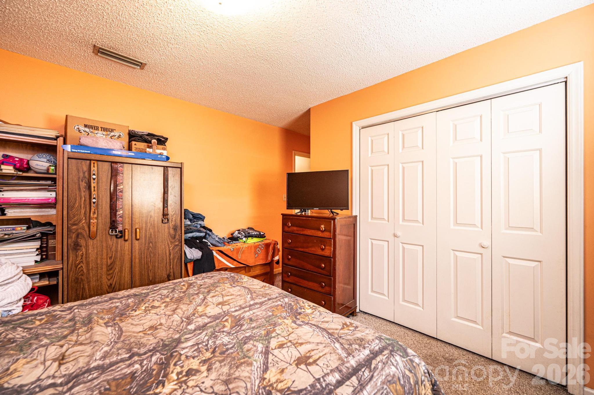 3229 15th Avenue NE Conover NC 28613