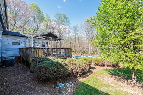 3229 15th Avenue NE Conover NC 28613