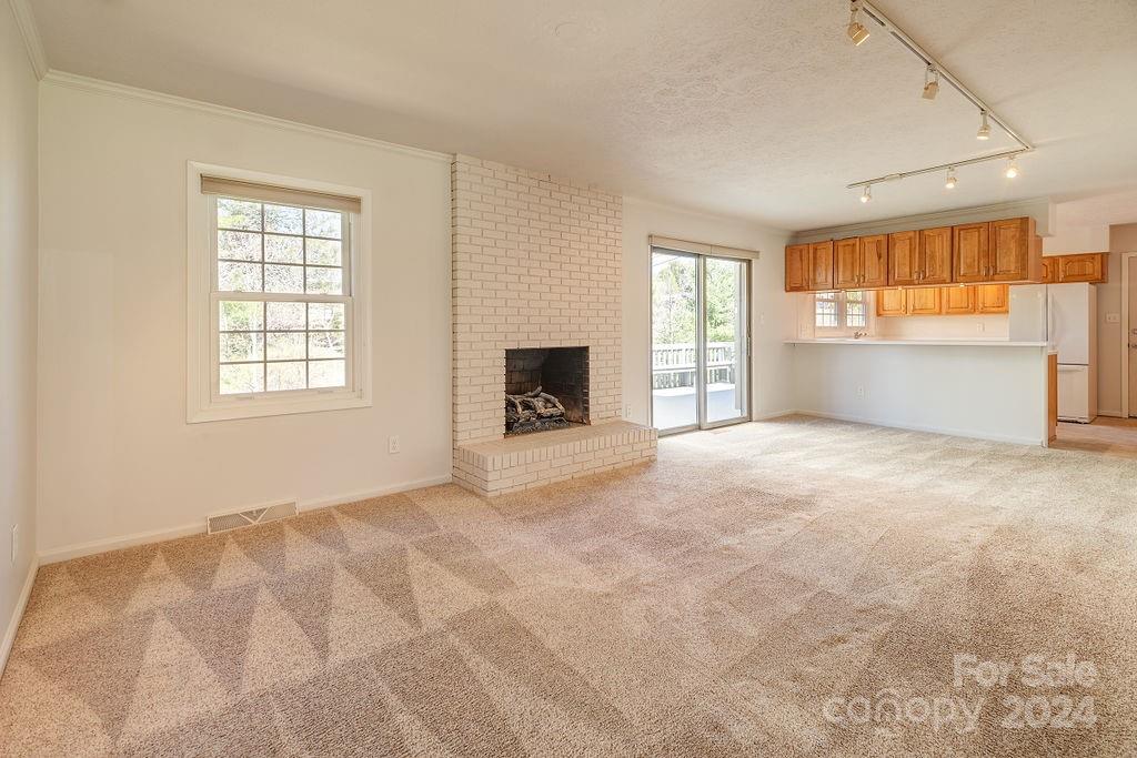 45 Alclare Court Asheville NC 28804