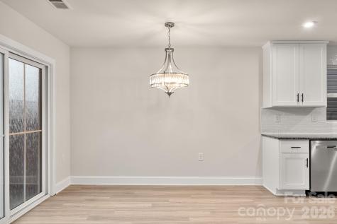 4238 Mackinnon Drive Charlotte NC 28214