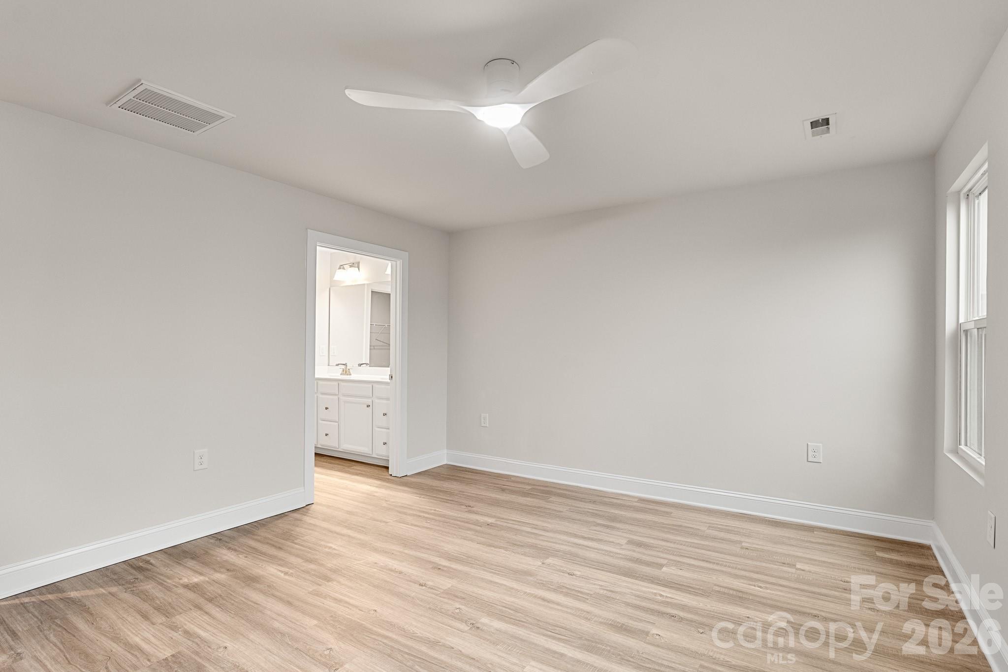 4238 Mackinnon Drive Charlotte NC 28214