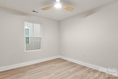 4238 Mackinnon Drive Charlotte NC 28214