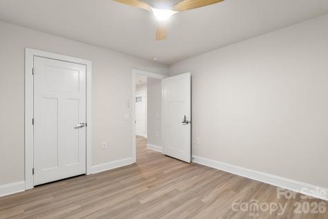 4238 Mackinnon Drive Charlotte NC 28214