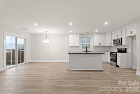 4238 Mackinnon Drive Charlotte NC 28214