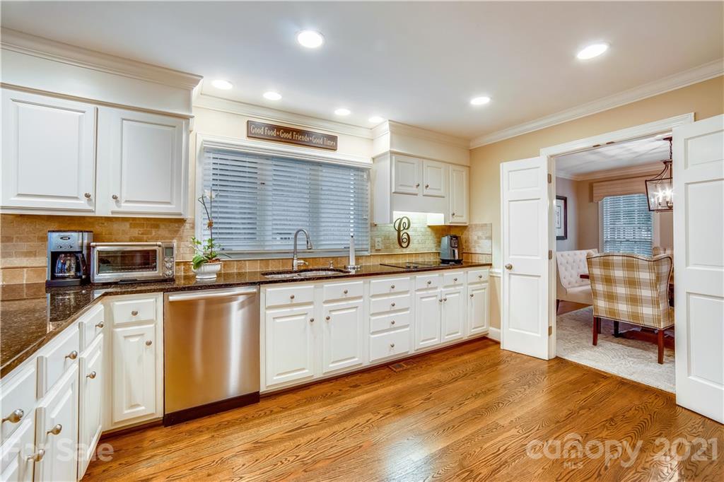 2307 Sweet Bay Lane Matthews NC 28105