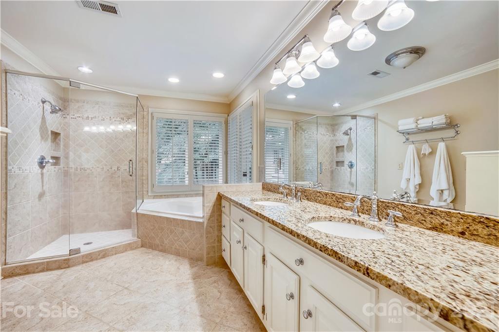 2307 Sweet Bay Lane Matthews NC 28105