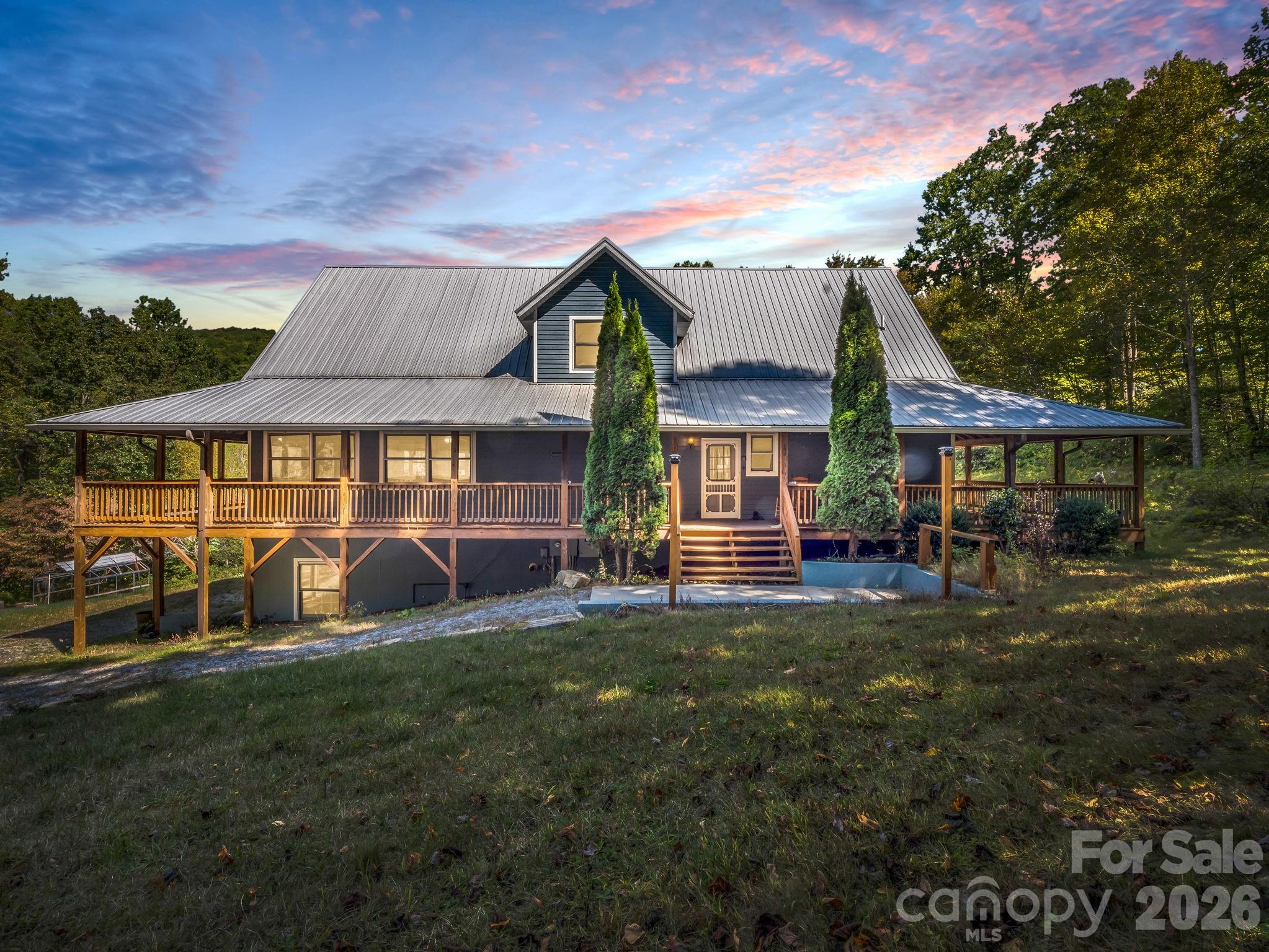 119 Mountain Bluff Trail Hendersonville NC 28792