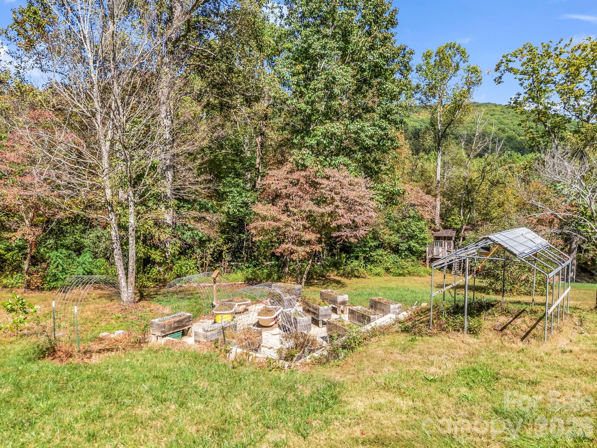 119 Mountain Bluff Trail Hendersonville NC 28792