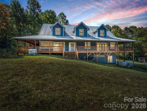 119 Mountain Bluff Trail Hendersonville NC 28792