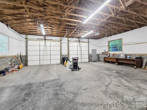 119 Mountain Bluff Trail Hendersonville NC 28792