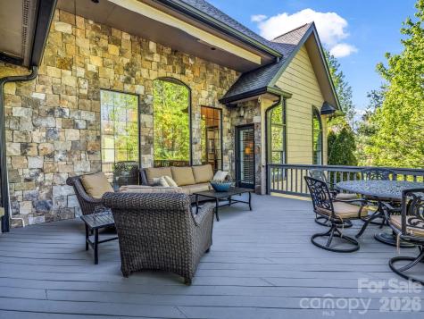 122 Founders Drive Flat Rock NC 28731