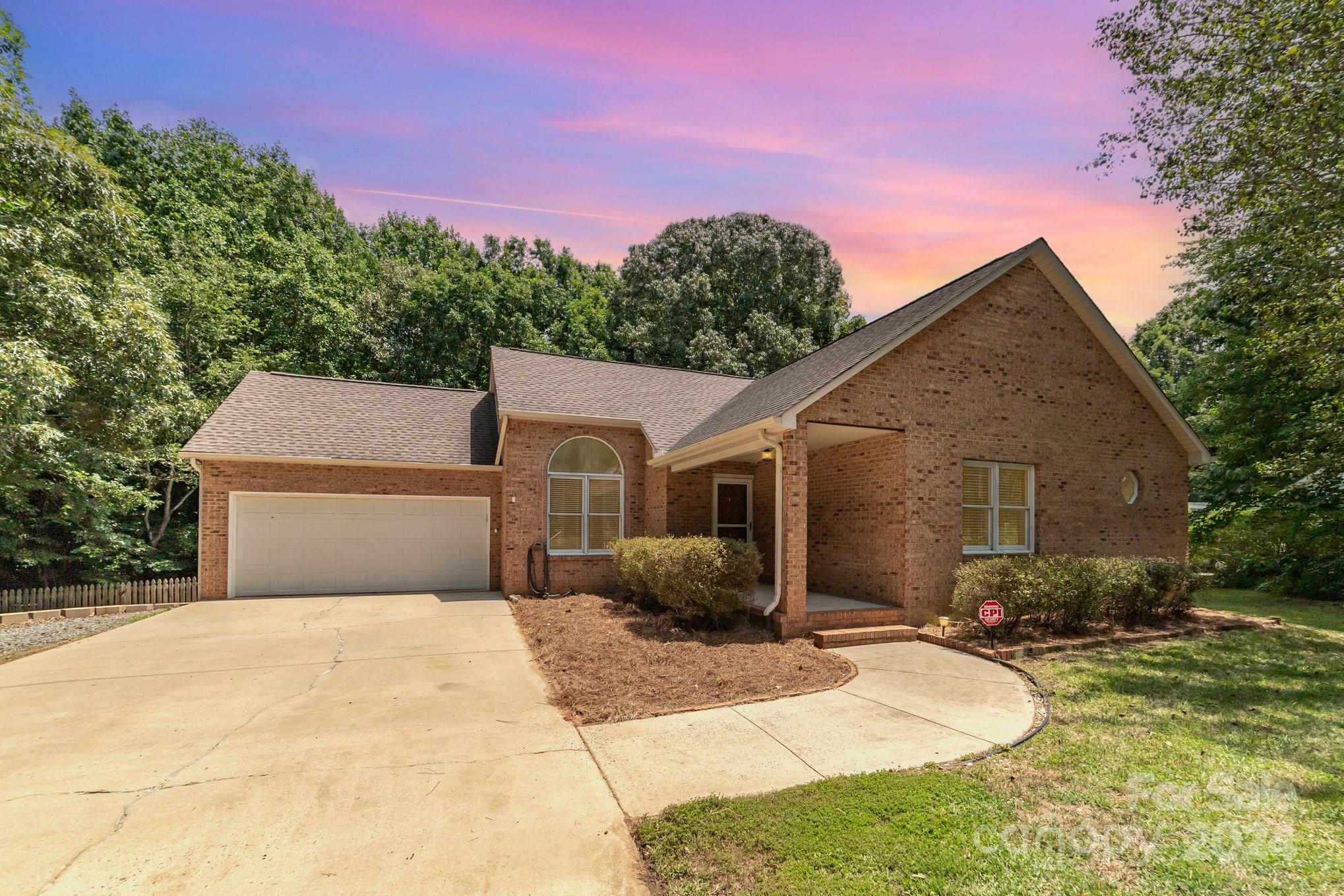 152 Kingfisher Drive Mooresville NC 28117
