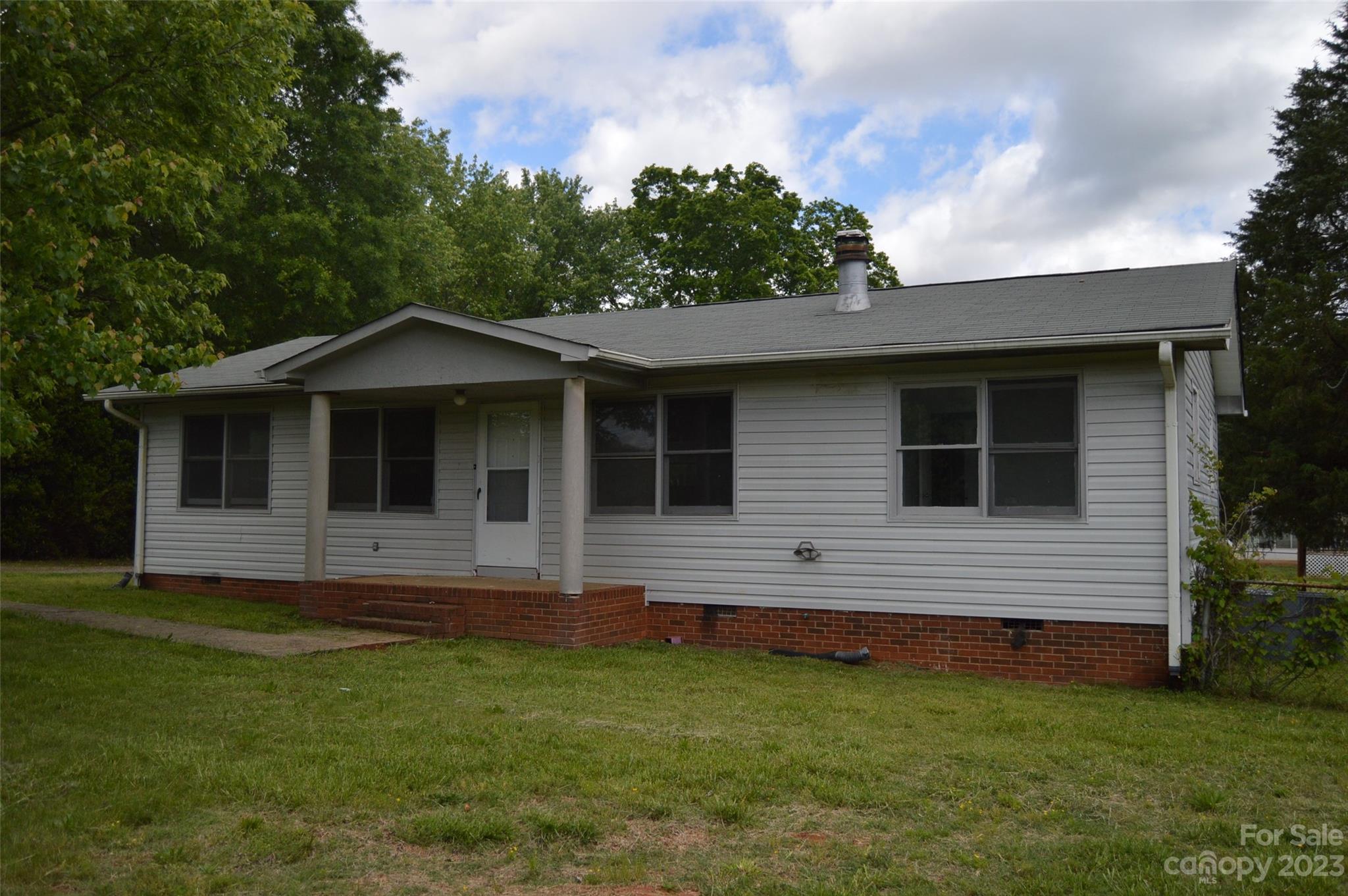2117 Beauty Street Statesville NC 28625