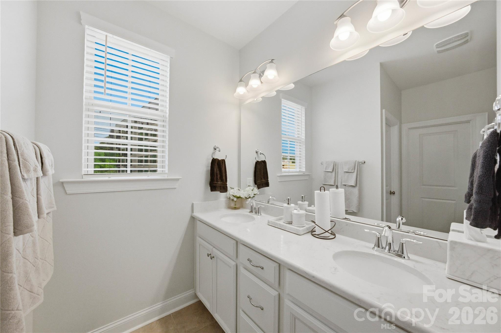 1105 Towns Hill Way Charlotte NC 28209