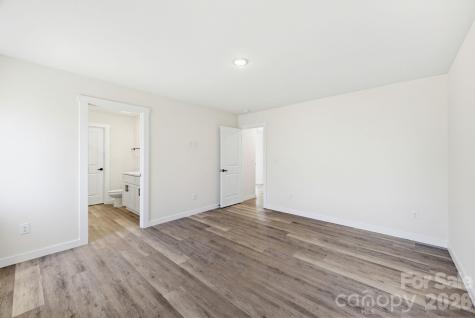 2323 Merts Way Hudson NC 28638