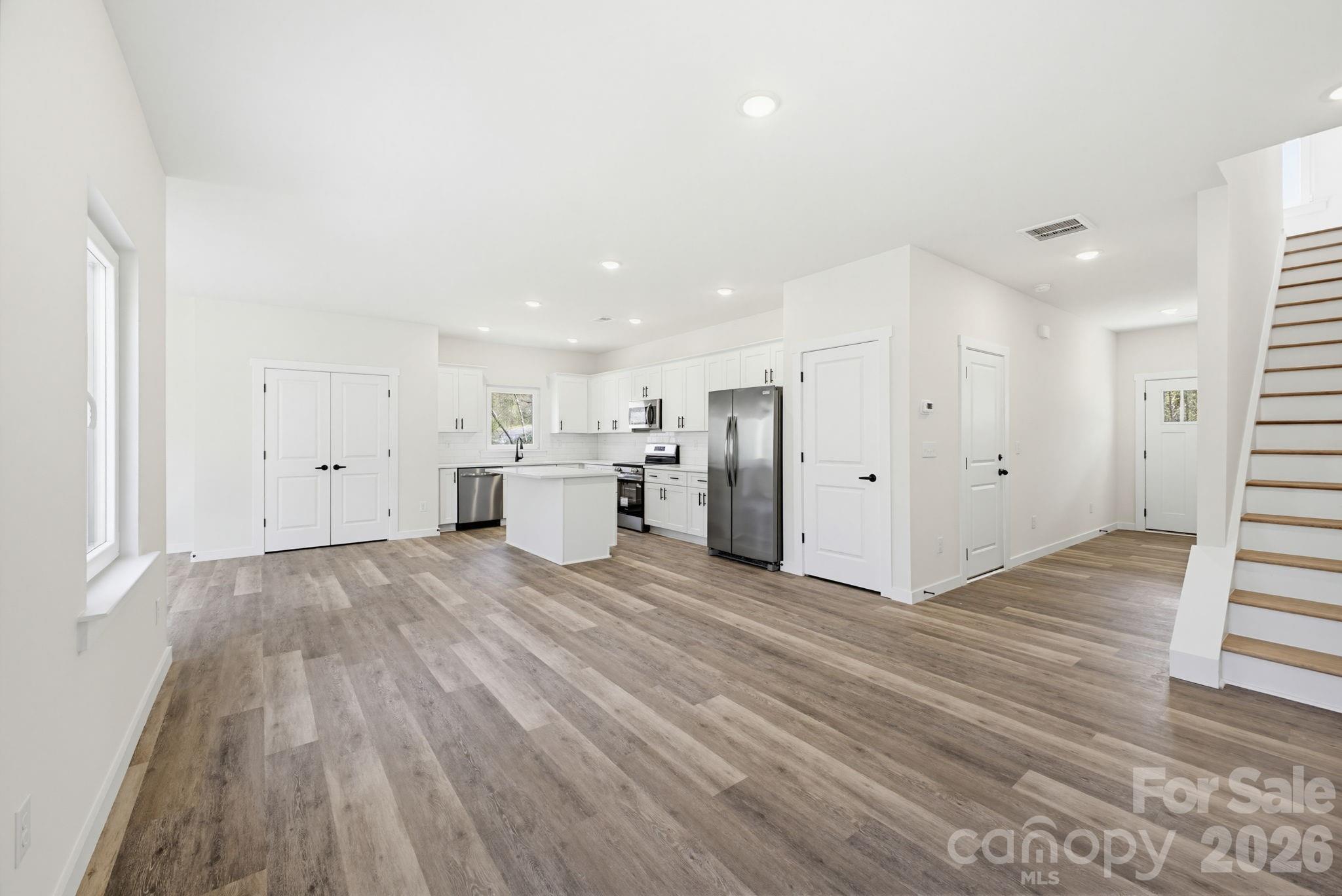 2323 Merts Way Hudson NC 28638