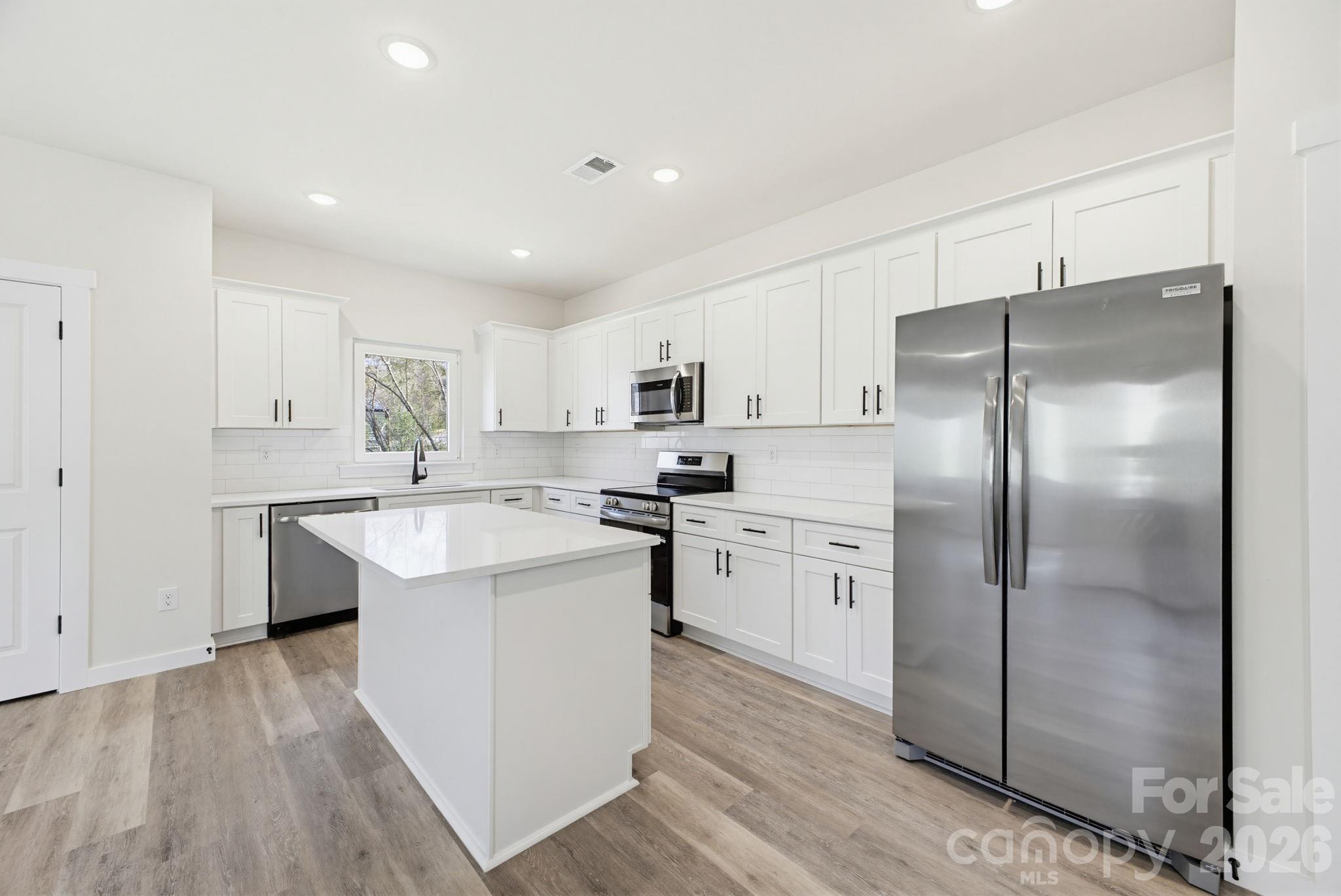 2323 Merts Way Hudson NC 28638
