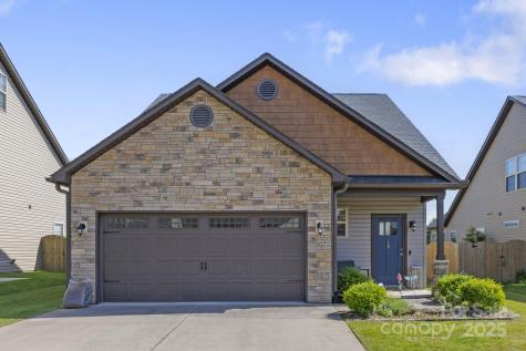 19 Wetland Way Arden NC 28704