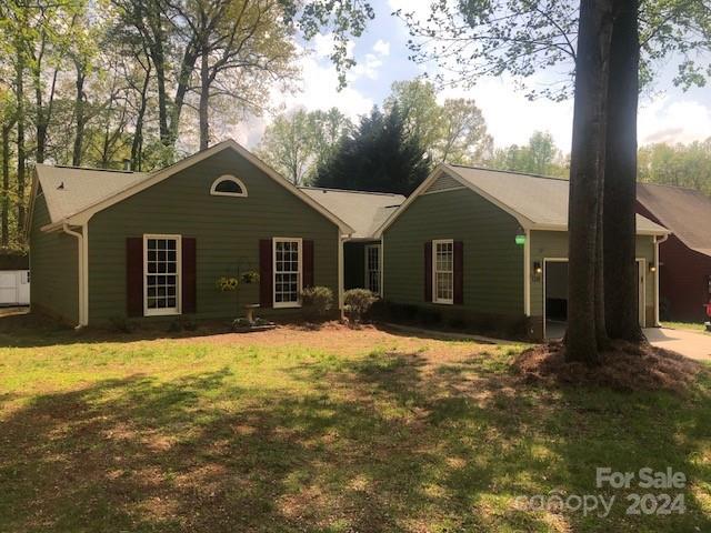 1310 Forest Wood Drive Matthews NC 28105