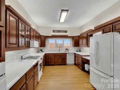 28 Mountain Breeze Drive Maggie Valley NC 28751