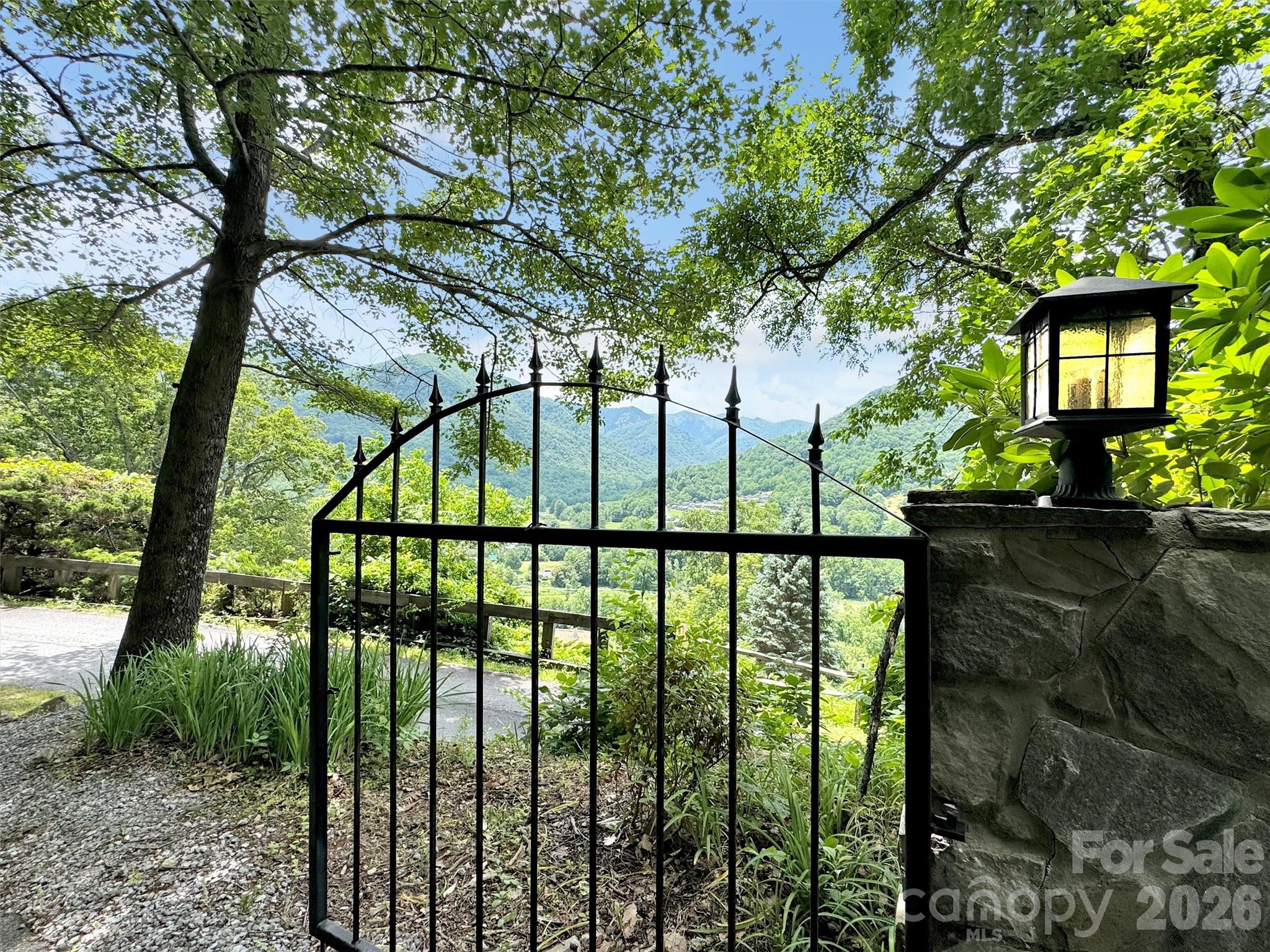 28 Mountain Breeze Drive Maggie Valley NC 28751
