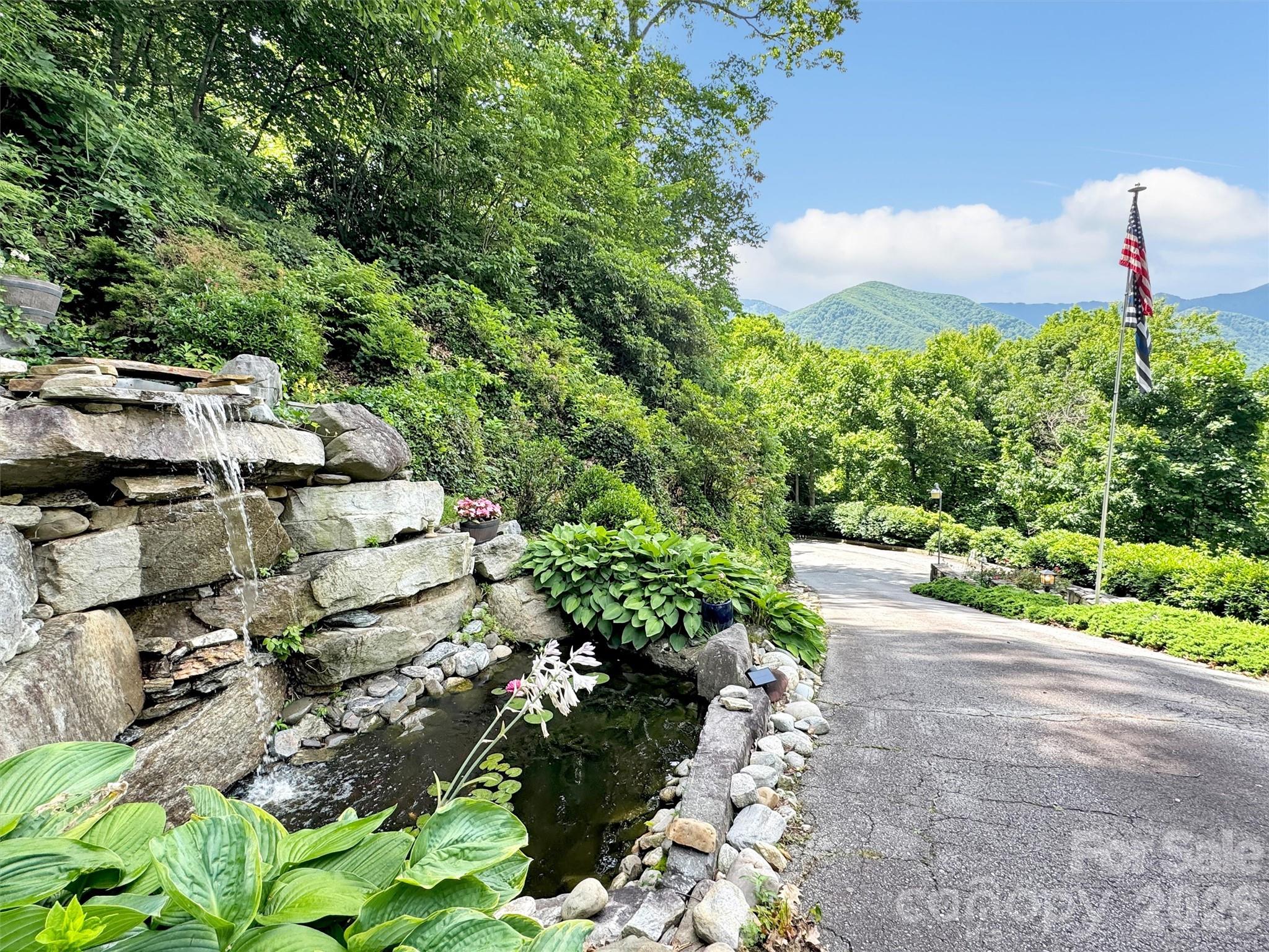 28 Mountain Breeze Drive Maggie Valley NC 28751