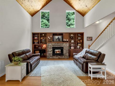 28 Mountain Breeze Drive Maggie Valley NC 28751