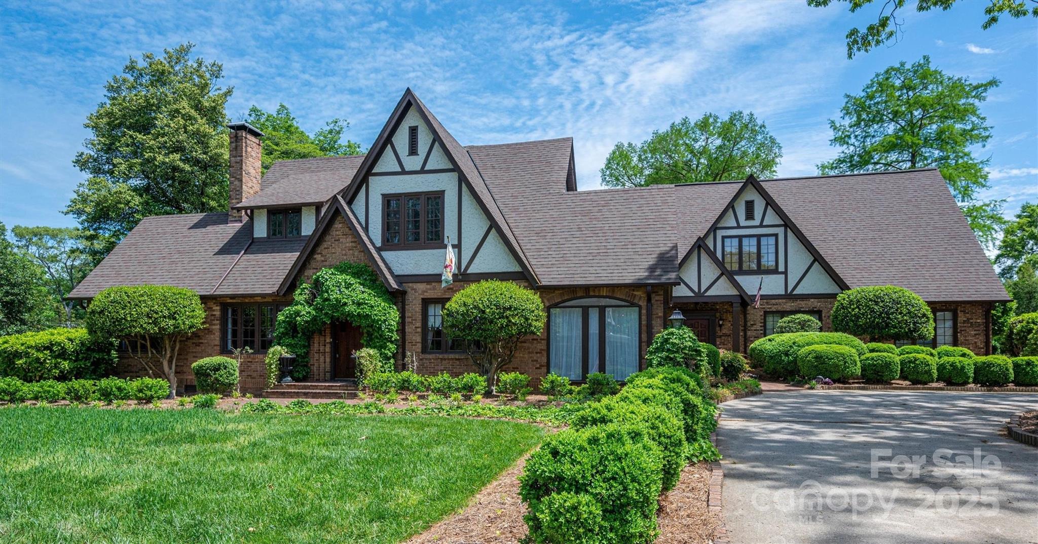 418 3rd Street NE Hickory NC 28601