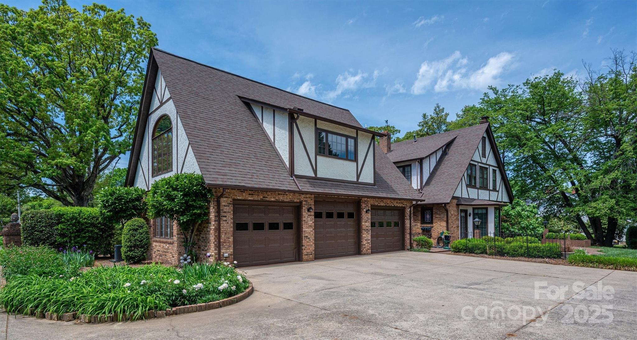 418 3rd Street NE Hickory NC 28601